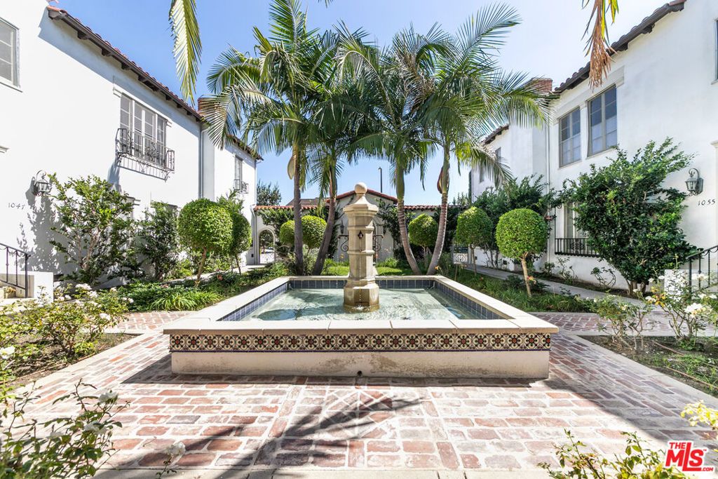 1047 S Orange Grove Avenue, Los Angeles, CA 90019 — photo 4