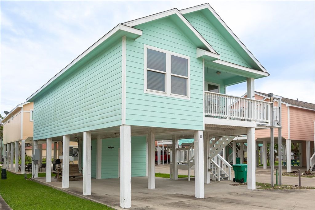 1549 S Commercial St 8, Aransas Pass, TX 78336 — photo 3
