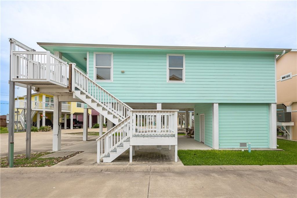 1549 S Commercial St 8, Aransas Pass, TX 78336 — photo 4