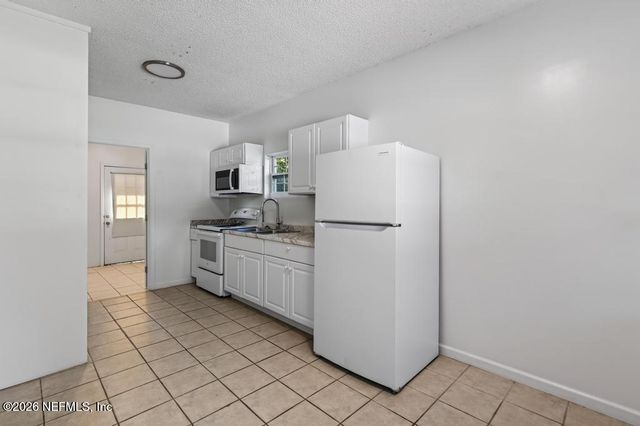 615 WALBURG Street, Green Cove Springs, FL 32043