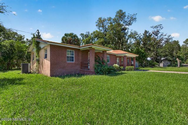 615 WALBURG Street, Green Cove Springs, FL 32043