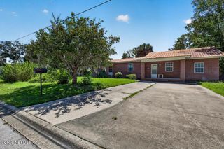 615 WALBURG Street, Green Cove Springs, FL 32043
