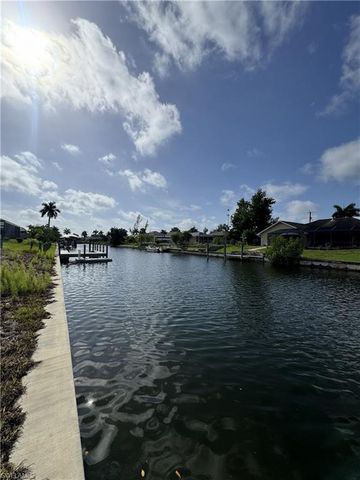 404 SE 29th ST, Cape Coral, FL 33904