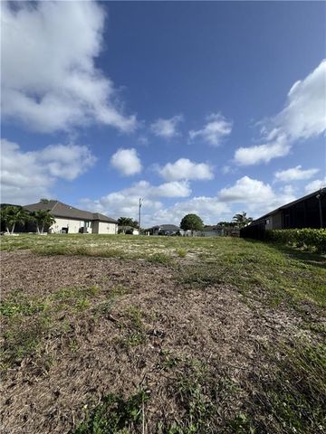404 SE 29th ST, Cape Coral, FL 33904