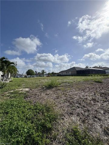 404 SE 29th ST, Cape Coral, FL 33904