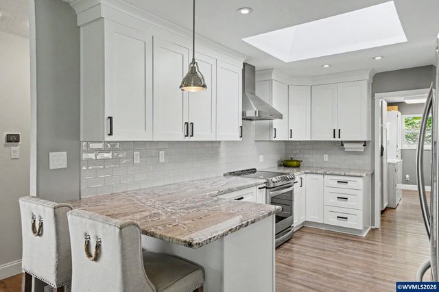 7811 Rambler Dr NE, Salem, OR 97305