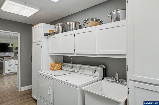 7811 Rambler Dr NE, Salem, OR 97305