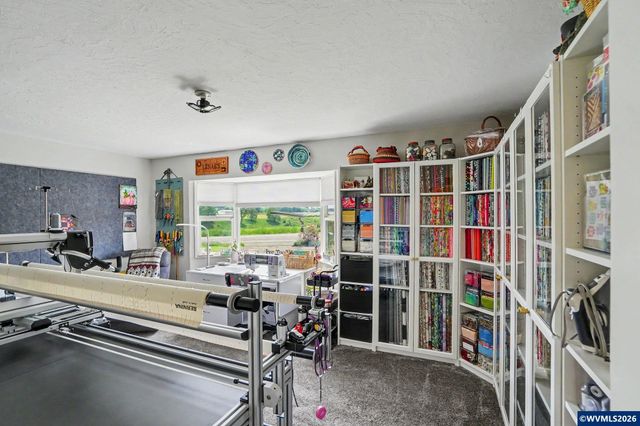 7811 Rambler Dr NE, Salem, OR 97305