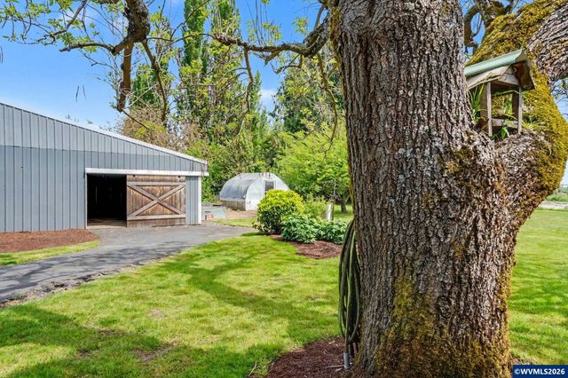 7811 Rambler Dr NE, Salem, OR 97305