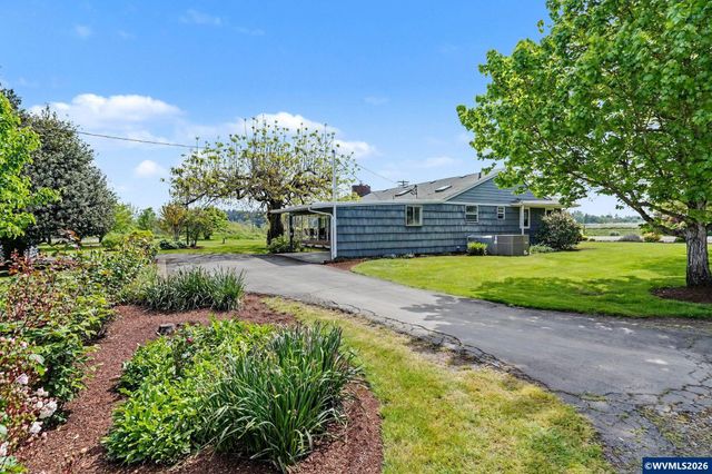 7811 Rambler Dr NE, Salem, OR 97305