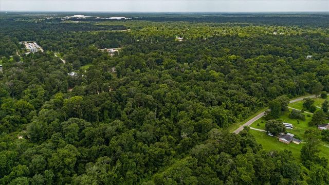 00 W Magnolia Ln, New Caney, TX 77357