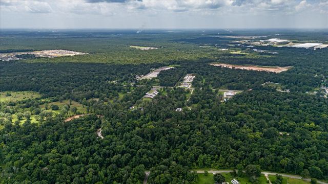 00 W Magnolia Ln, New Caney, TX 77357