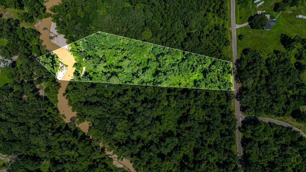 00 W Magnolia Ln, New Caney, TX 77357