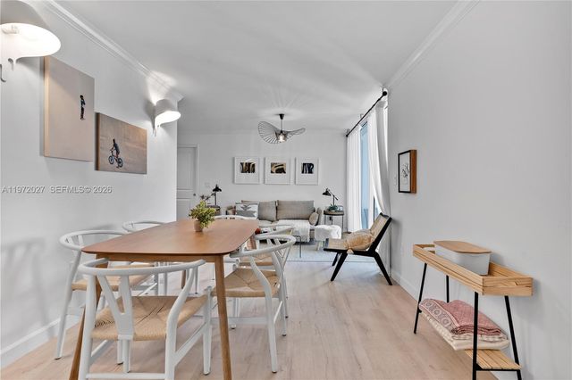 2457 Collins Ave 503, Miami Beach, FL 33140