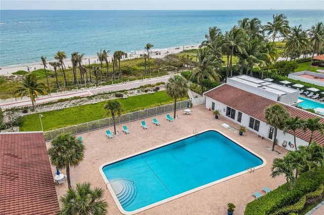 2457 Collins Ave 503, Miami Beach, FL 33140