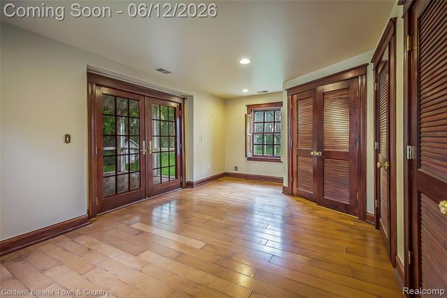 10196 Faussett Road, Fenton, MI 48430