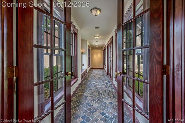 10196 Faussett Road, Fenton, MI 48430