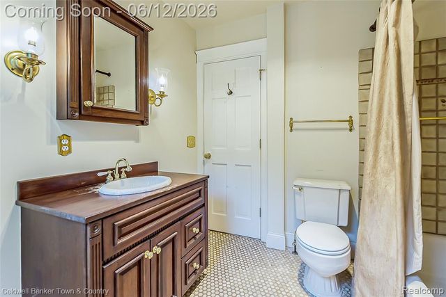 10196 Faussett Road, Fenton, MI 48430