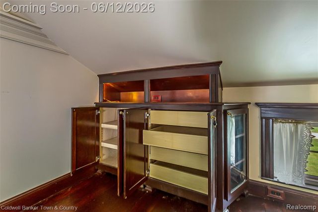 10196 Faussett Road, Fenton, MI 48430