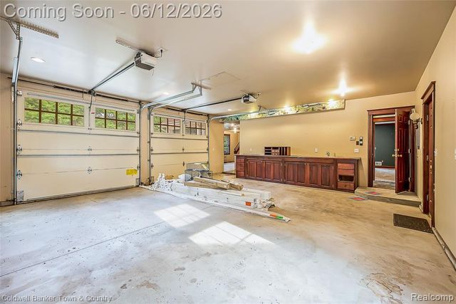 10196 Faussett Road, Fenton, MI 48430
