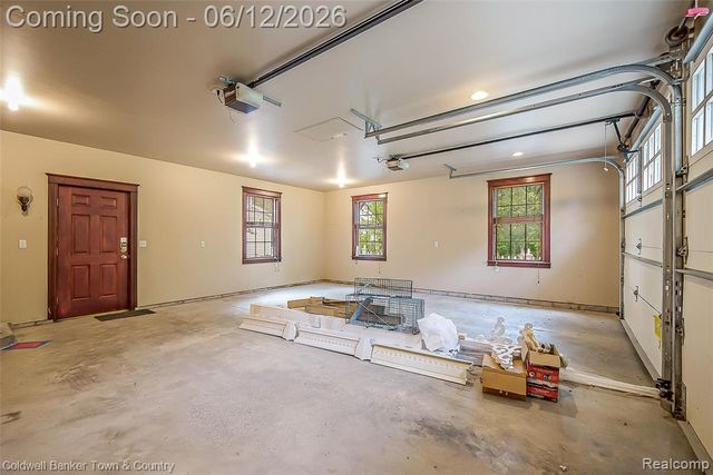 10196 Faussett Road, Fenton, MI 48430