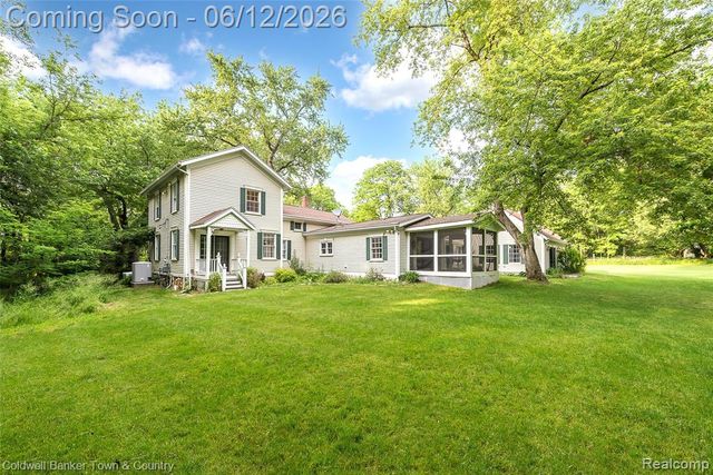 10196 Faussett Road, Fenton, MI 48430