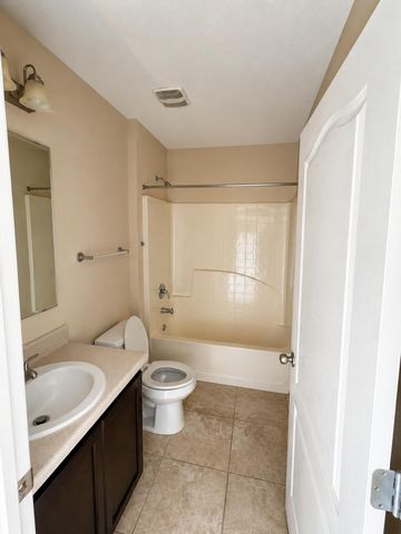 5332 NW WISK FERN Circle, Port St. Lucie, Port St Lucie, FL 34986