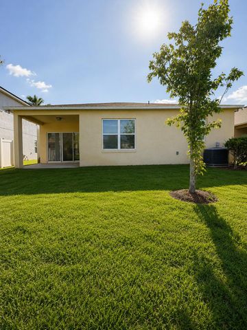 5332 NW WISK FERN Circle, Port St. Lucie, Port St Lucie, FL 34986