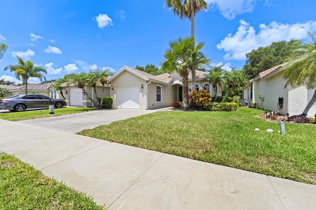 638 SW Treasure Cove, Port St. Lucie, FL 34986