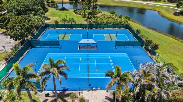 638 SW Treasure Cove, Port St. Lucie, FL 34986