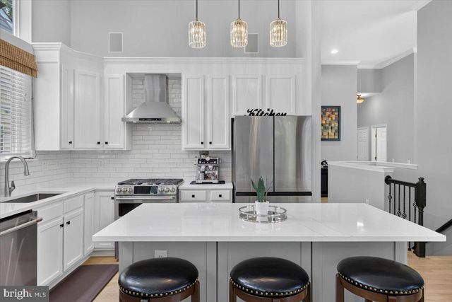 12036 RUTHERGLEN PL, Bristow, VA 20136