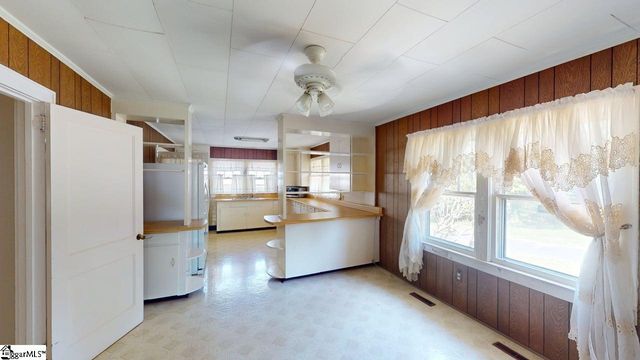 21 Jantzen Court, Seneca, SC 29672