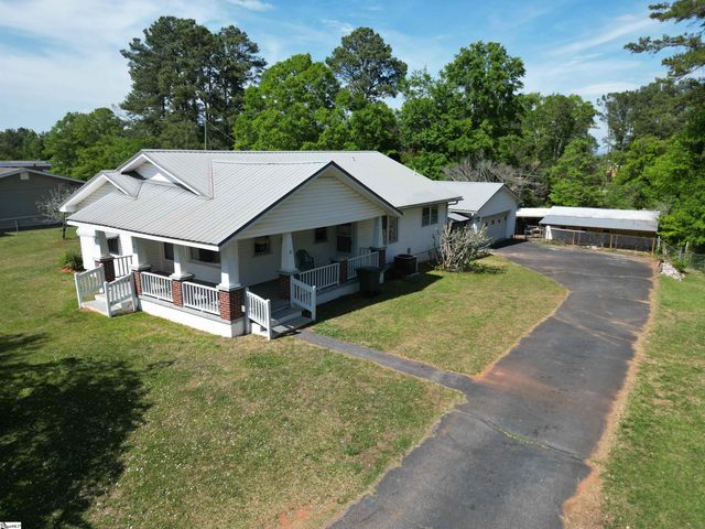 21 Jantzen Court, Seneca, SC 29672