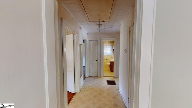 21 Jantzen Court, Seneca, SC 29672