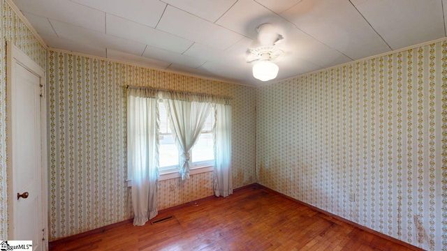 21 Jantzen Court, Seneca, SC 29672