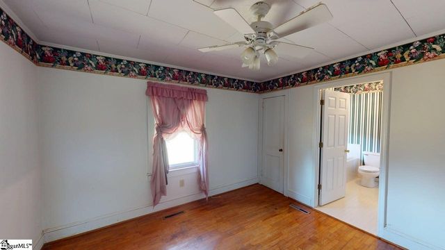 21 Jantzen Court, Seneca, SC 29672