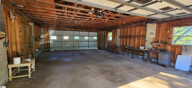 21 Jantzen Court, Seneca, SC 29672
