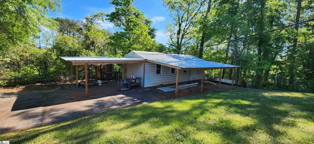 21 Jantzen Court, Seneca, SC 29672