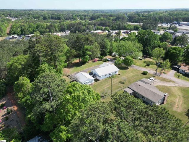 21 Jantzen Court, Seneca, SC 29672