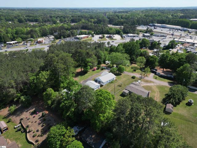 21 Jantzen Court, Seneca, SC 29672