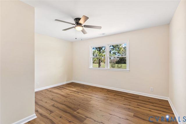10700 Quaker Rd, Dinwiddie, VA 23841