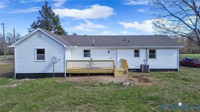 10700 Quaker Rd, Dinwiddie, VA 23841