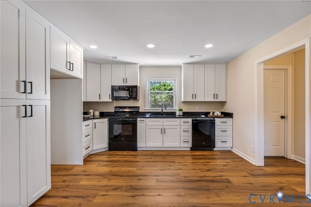 10700 Quaker Rd, Dinwiddie, VA 23841