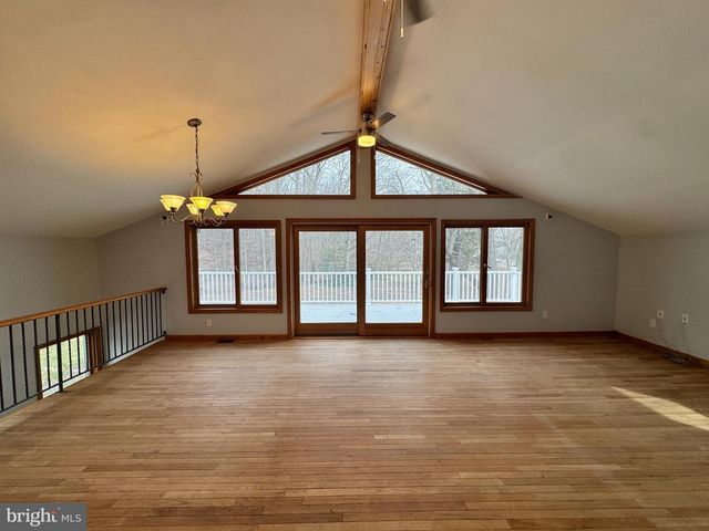 2427 GRUBB RD, Wilmington, DE 19810