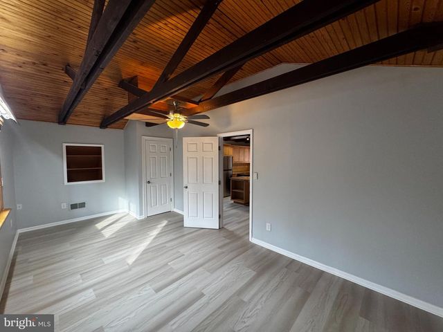 2427 GRUBB RD, Wilmington, DE 19810