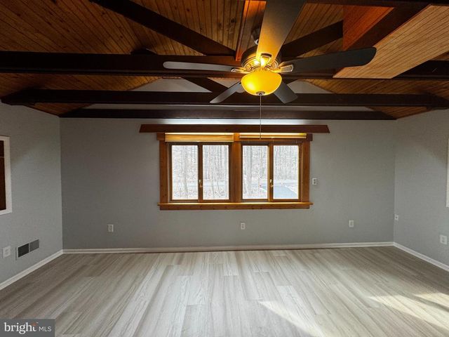 2427 GRUBB RD, Wilmington, DE 19810