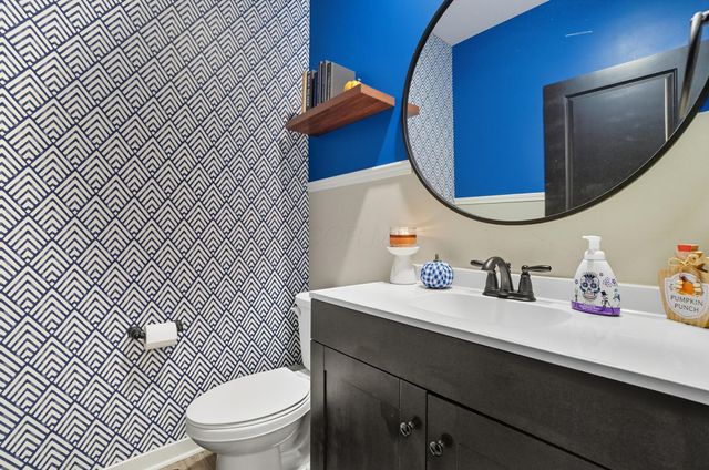 244 Carrowmoore Drive, Pickerington, OH 43147