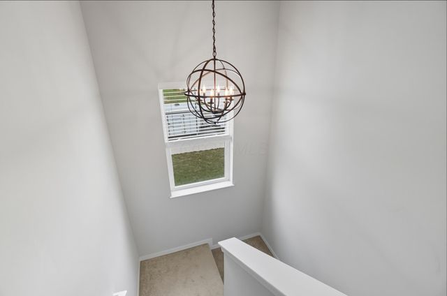 244 Carrowmoore Drive, Pickerington, OH 43147