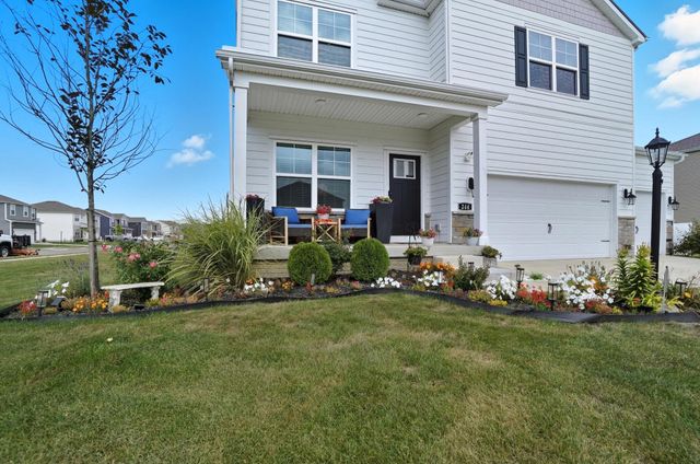 244 Carrowmoore Drive, Pickerington, OH 43147