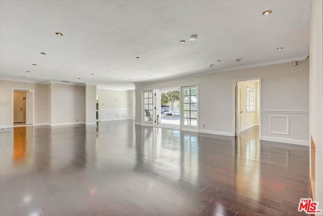 2200 Outpost Drive, Los Angeles, CA 90068